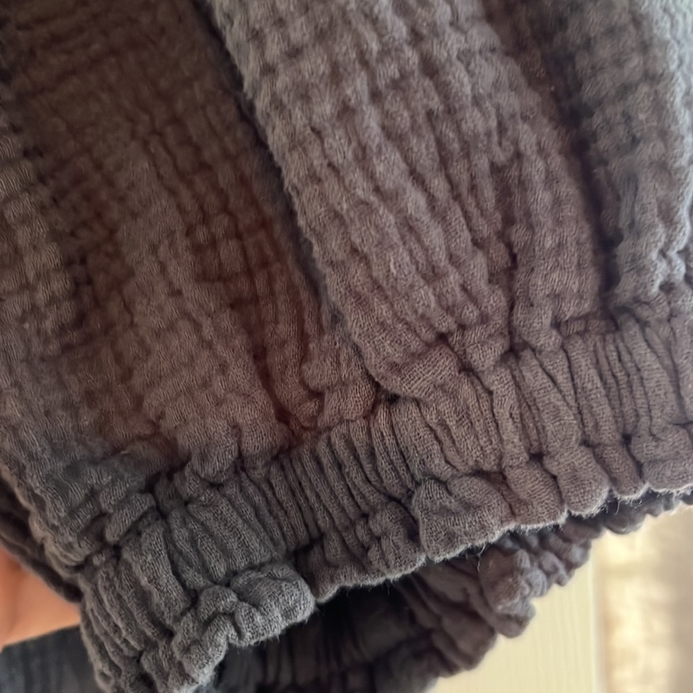 Super soft hundred percent cotton pants/top set - Picture 4 of 11